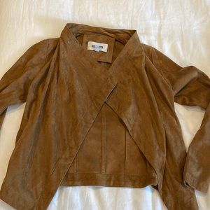 BB Dakota camel crop jacket size XS — great condition!